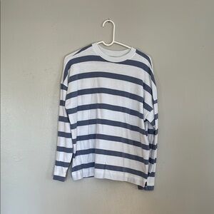 AYR The Early Mornings Tee 

Striped Blue and White Long Sleeve Shirt